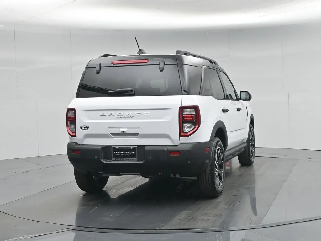 New 2026 Oxford White Ford Outer Banks image 54