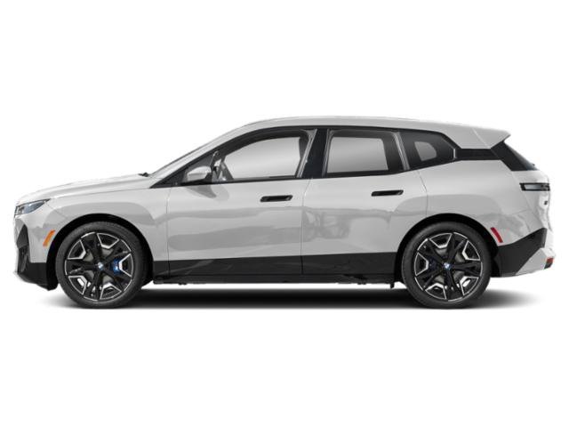 Used 2025 Mineral White Metallic BMW xDrive50 image 3