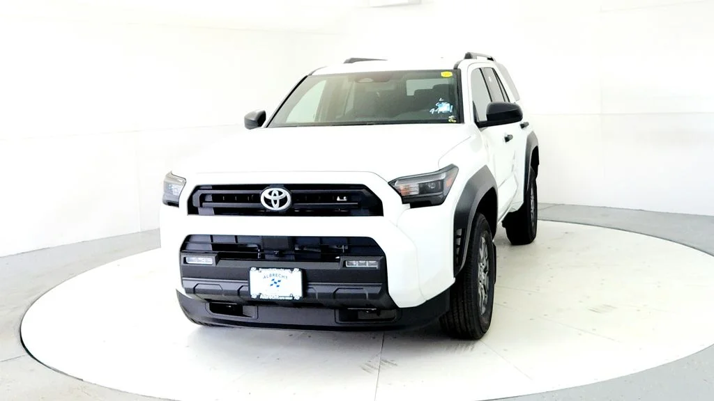 New 2026 Ice Cap Toyota SR5 image 2