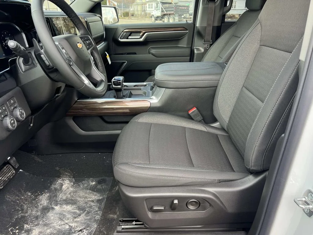 2026 Chevrolet Silverado 1500 LT - Photo 12