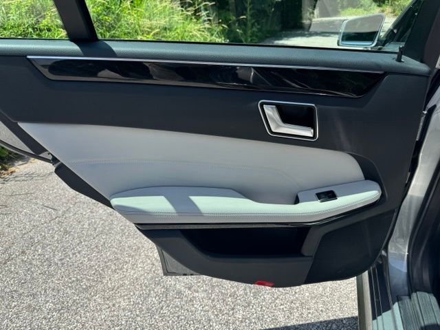 Used 2015 Palladium Silver Metallic Mercedes-Benz E 350 image 11