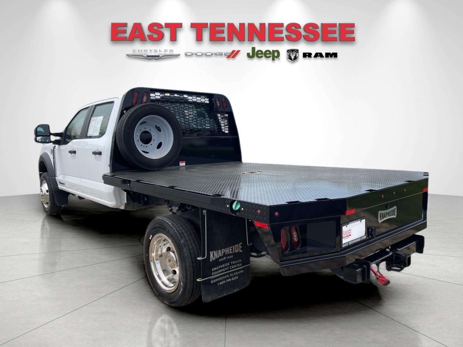 Used 2024 White Ford XL image 5