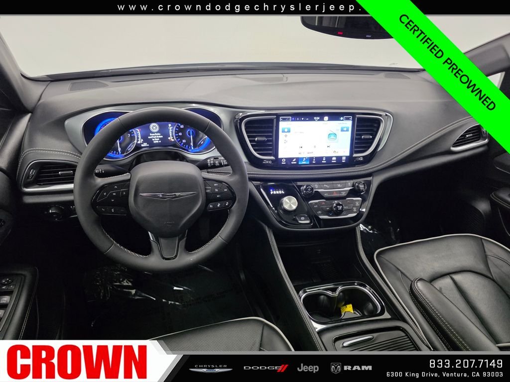 Used 2026 Silver Chrysler Limited image 18