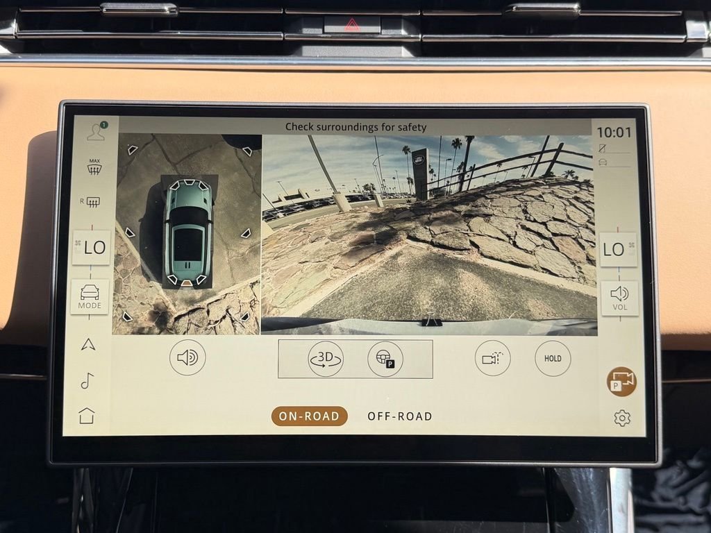 New 2027 Santorini Black Land Rover SE image 16