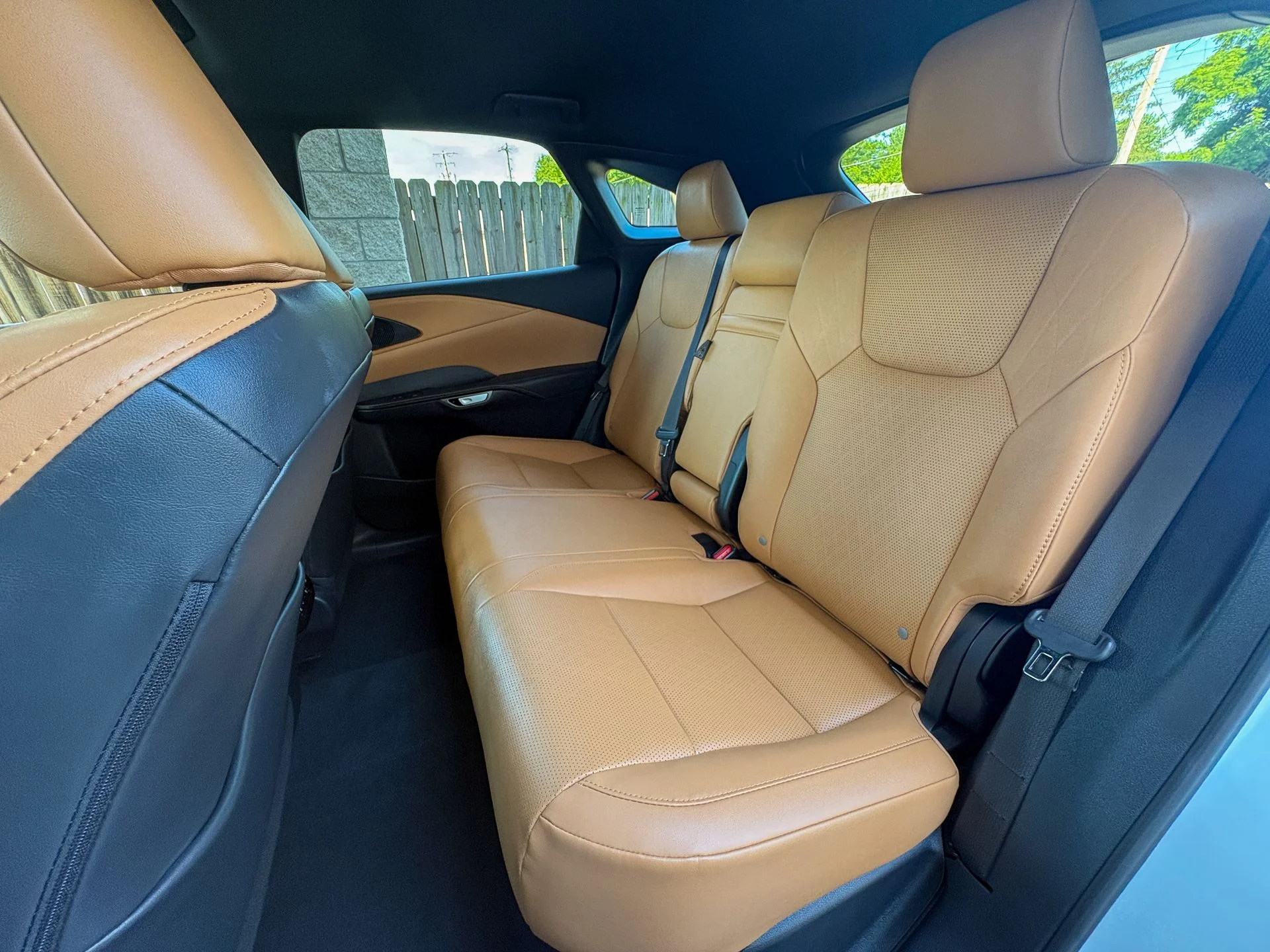 Used 2023 White Lexus 350 Premium Plus image 26