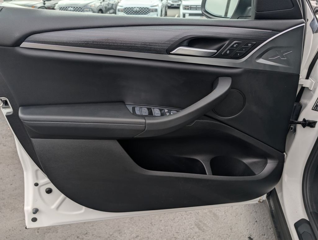 2022 BMW X4 30i - Photo 21