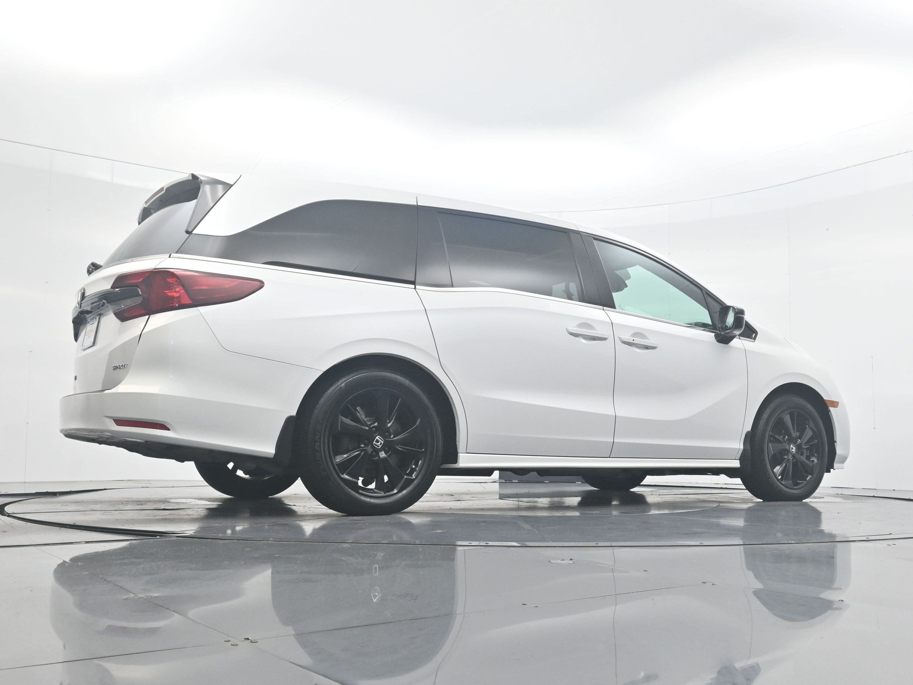Used 2024 White Honda Sport image 29
