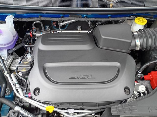 New 2027 Hydro Blue Pearl-Coat Exterior Paint Chrysler Select image 23