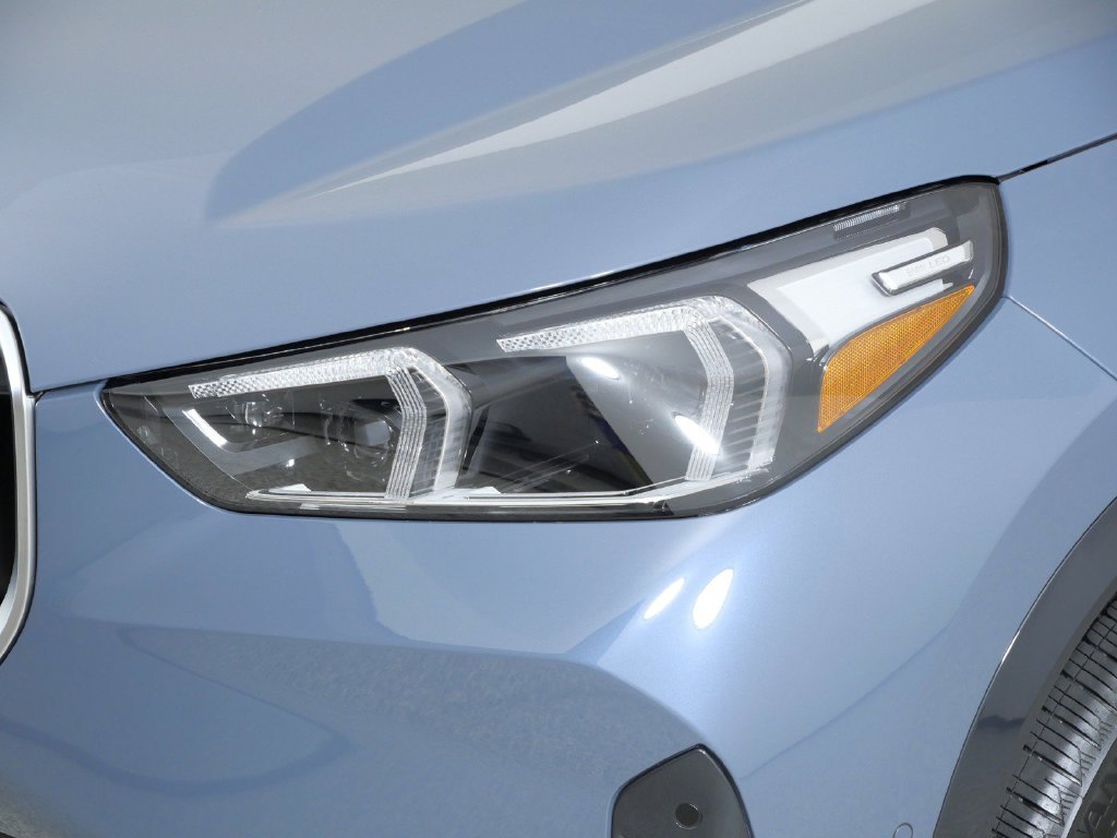 New 2027 Storm Bay Metallic BMW xDrive28i image 3