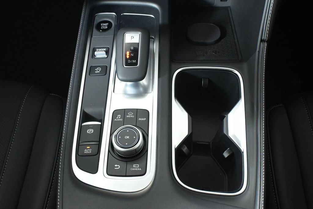 New 2027 GRAPHITE SHADOW INFINITI Luxe AWD image 23