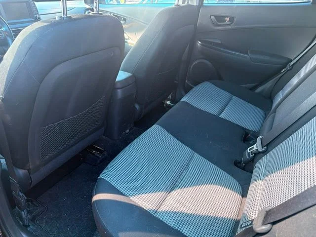 Used 2021 Ultra Black Pearl Hyundai SEL image 9