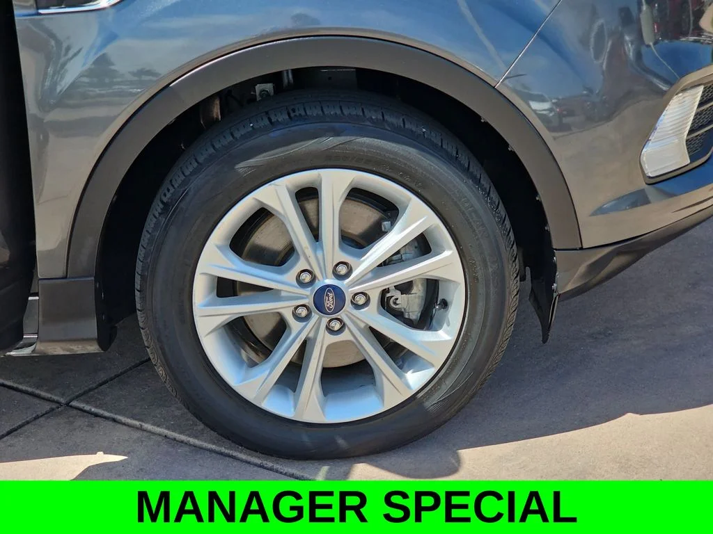 Used 2019 Gray Ford SEL image 38