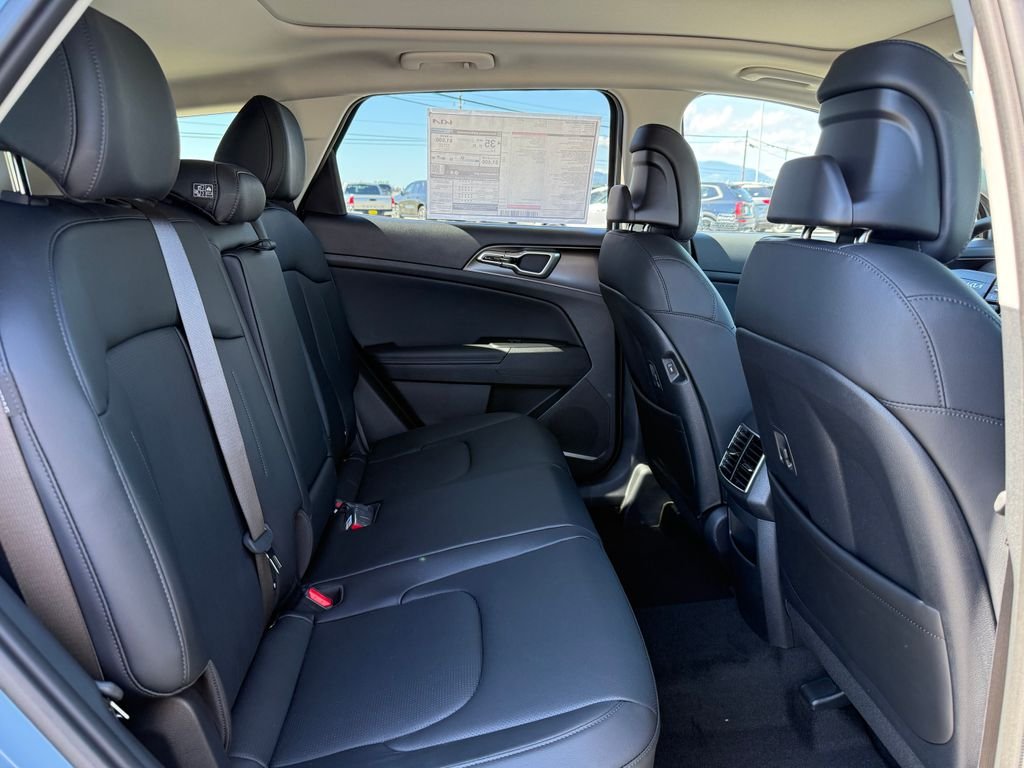 New 2026 Heritage Blue Kia EX image 13
