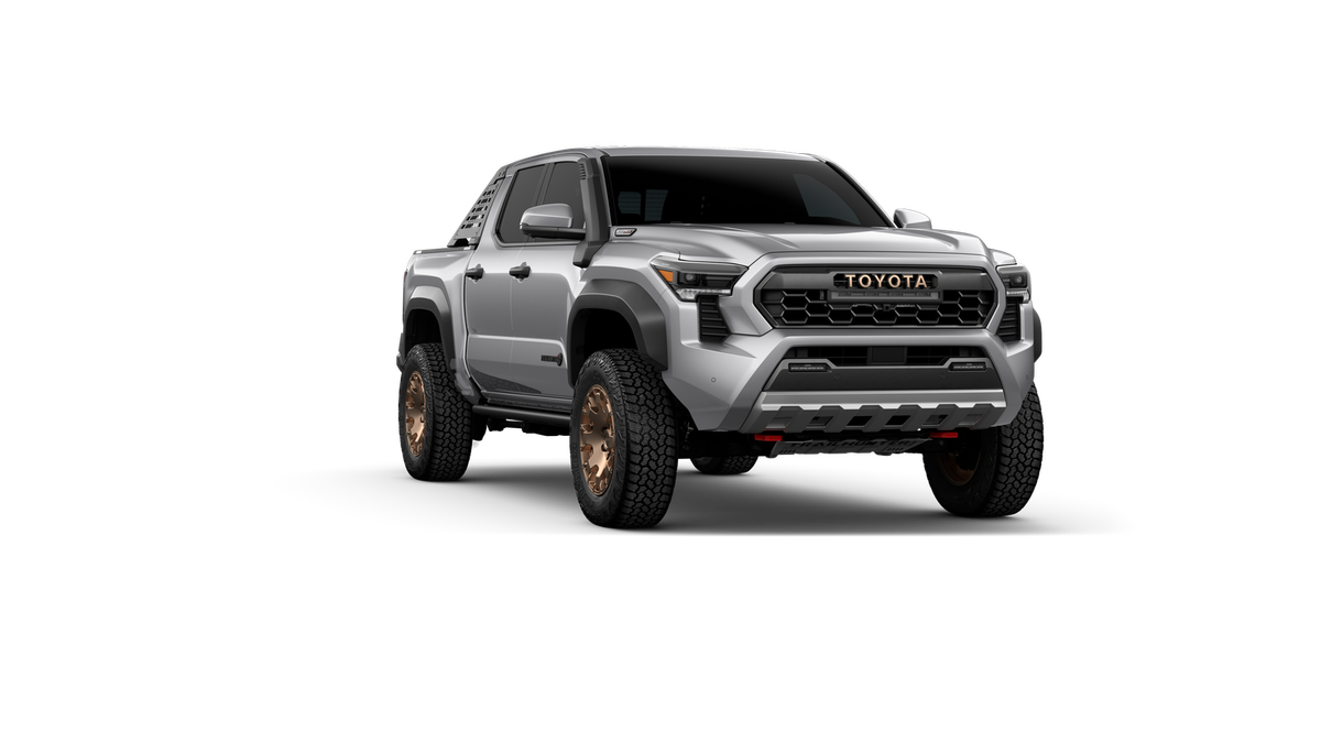 New 2026 Celestial Silver Metallic Toyota Trailhunter image 38