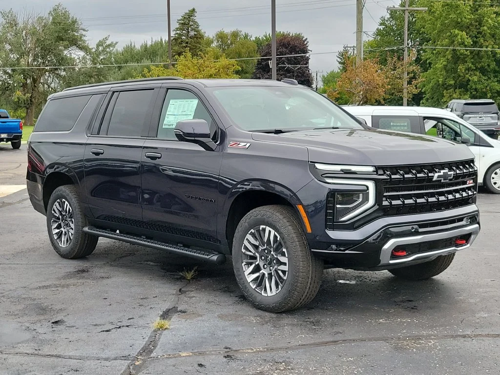 New 2026 Dark Ash Metallic Chevrolet Z71 image 2