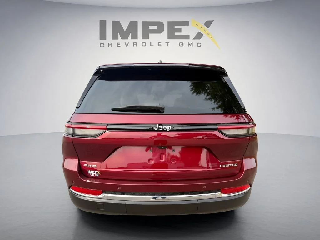 Used 2023 Red Jeep Limited image 4