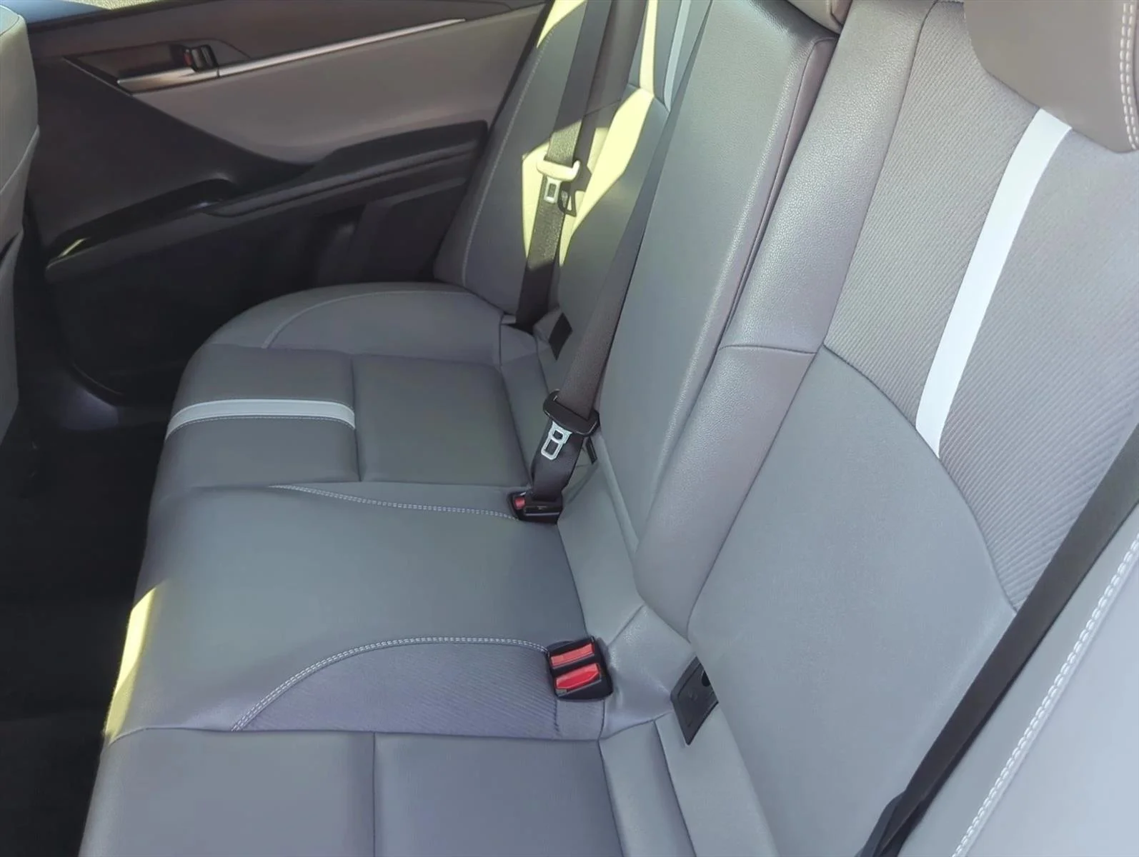 Used 2026 Ocean Gem Toyota SE image 23