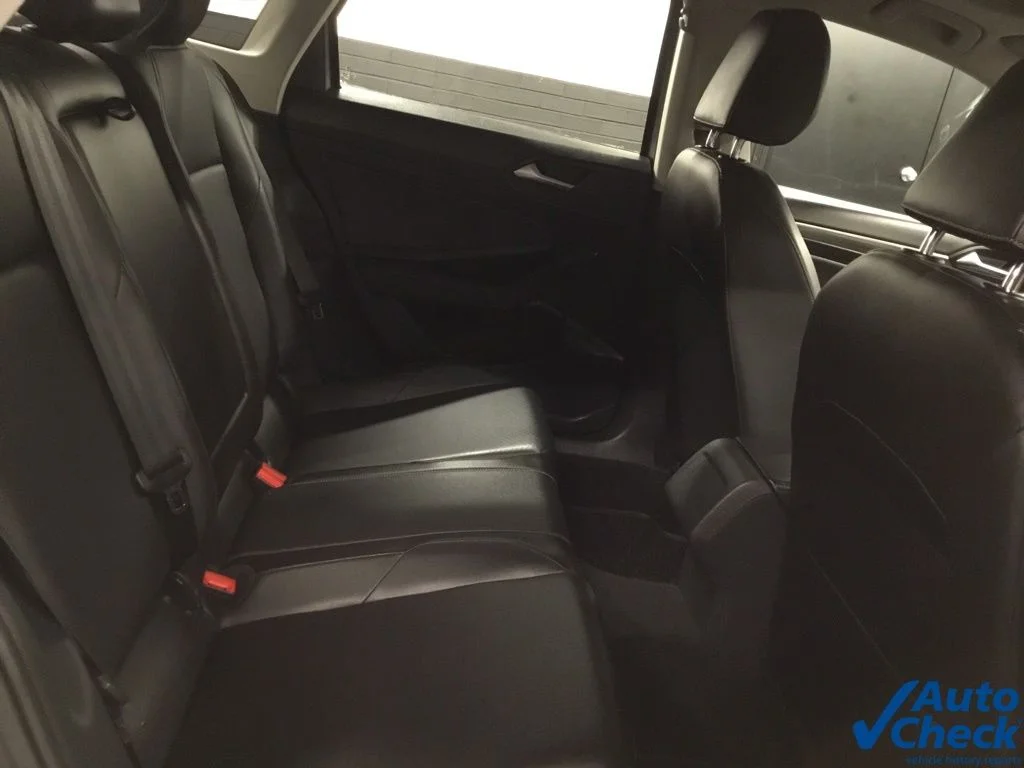 2019 Volkswagen Jetta SEL - Photo 31