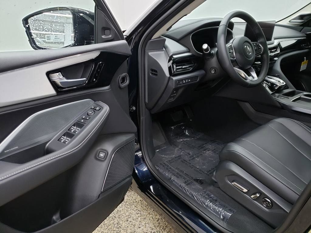 New 2026 Majestic Black Pearl Acura Technology Package image 6