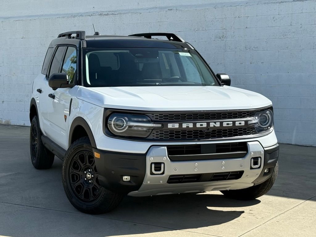New 2026 Oxford White Ford Badlands® image 2