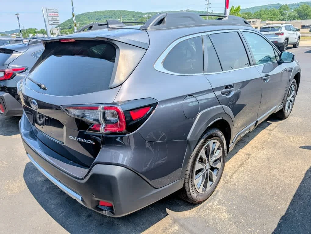 Used 2023 Magnetite Gray Metallic Subaru Limited image 6
