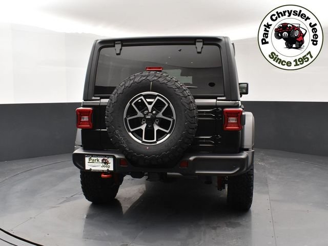 New 2026 Black Clear-Coat Exterior Paint Jeep Rubicon image 5