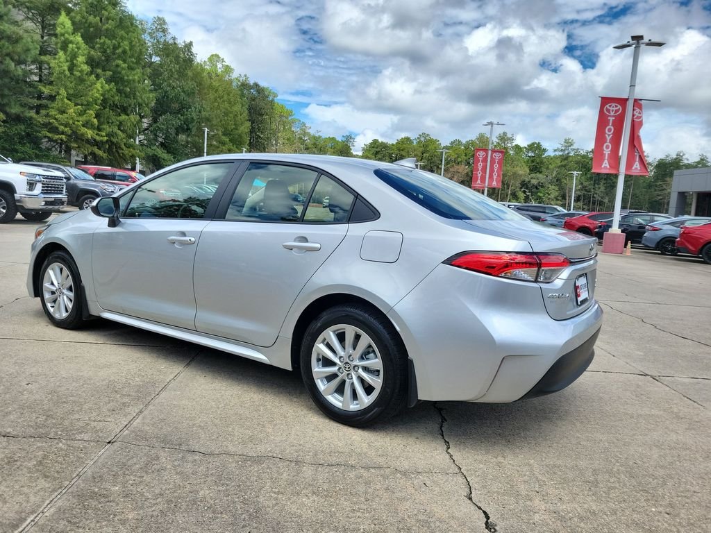 Used 2026 Silver Toyota LE image 3