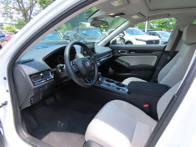 Certified Used 2023 Platinum White Pearl Honda EX image 2