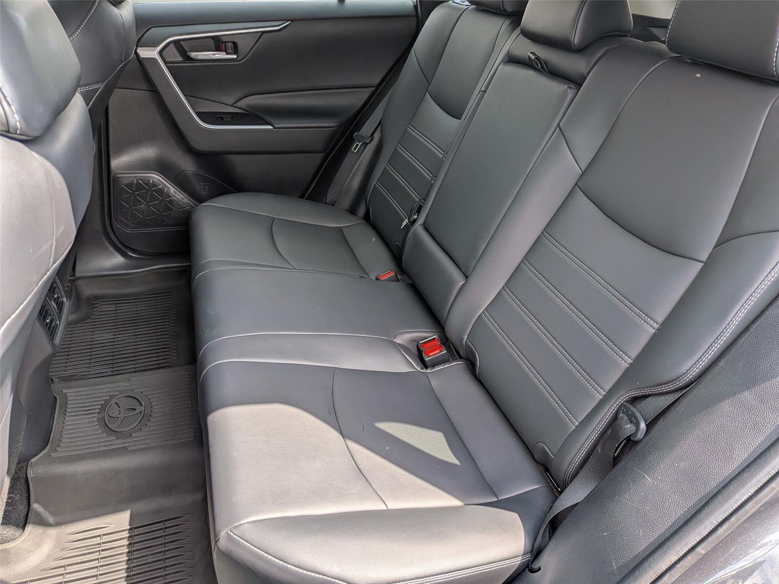 Used 2020 Magnetic Gray Metallic TOYOTA  image 31
