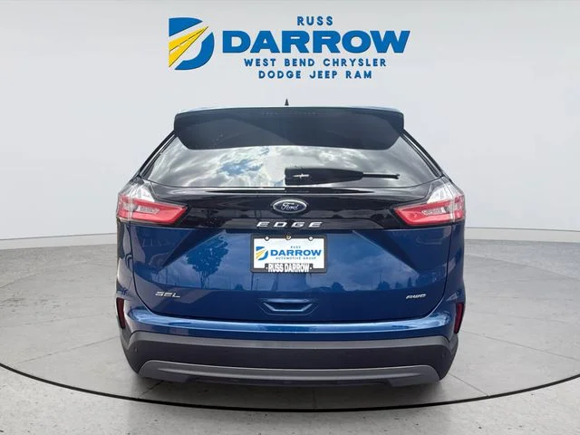 Used 2024 Blue Ford SEL image 4
