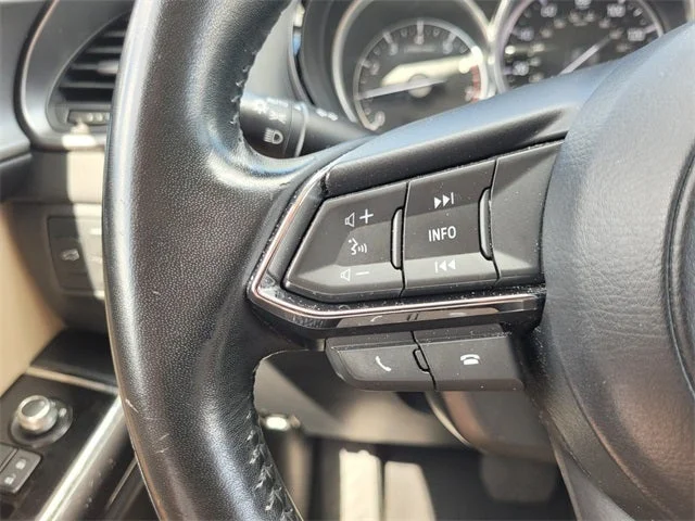 Used 2019 Snowflake White Pearl Mica Mazda Touring image 29