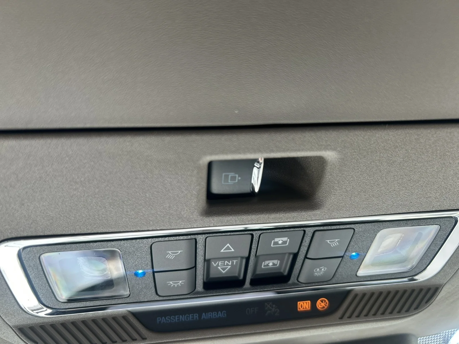 New 2026 Avalanche Ford Platinum image 25