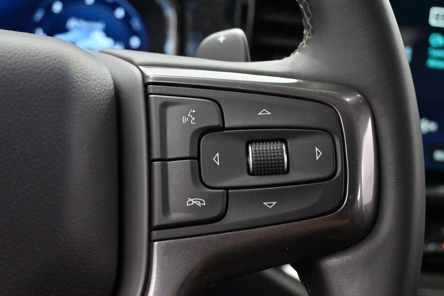 Used 2025 Slate Gray Metallic Chevrolet ZR2 image 19