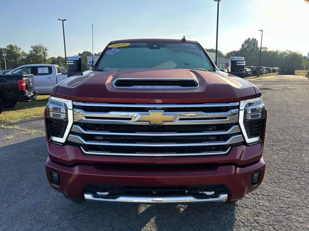 Used 2025 Radiant Red Tintcoat Chevrolet High Country image 9