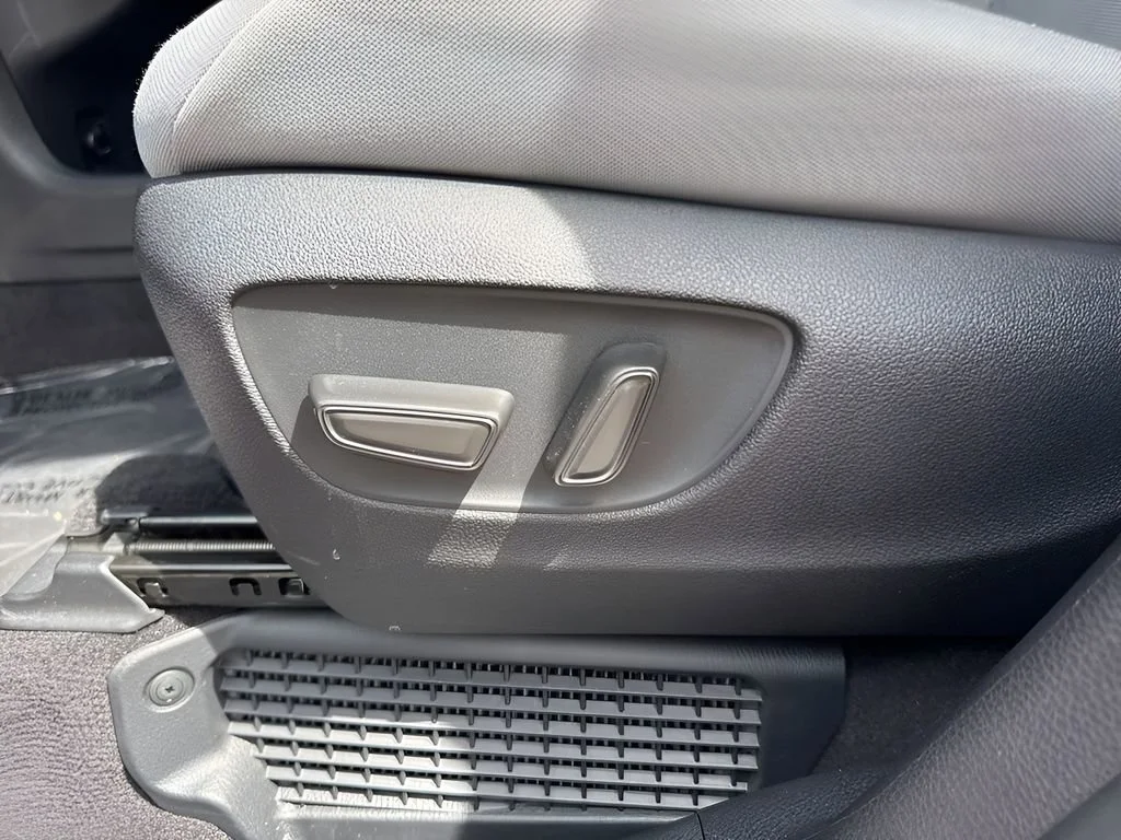 Used 2025 Ruby Flare Pearl Toyota LE image 10