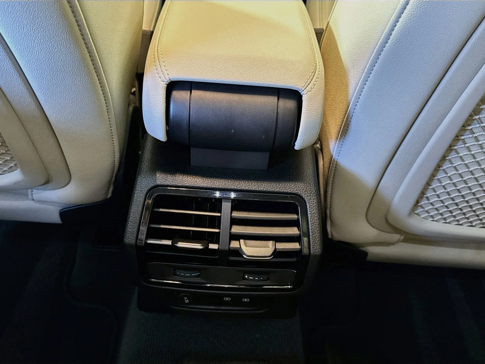 Used 2025 White Audi S line Premium image 24