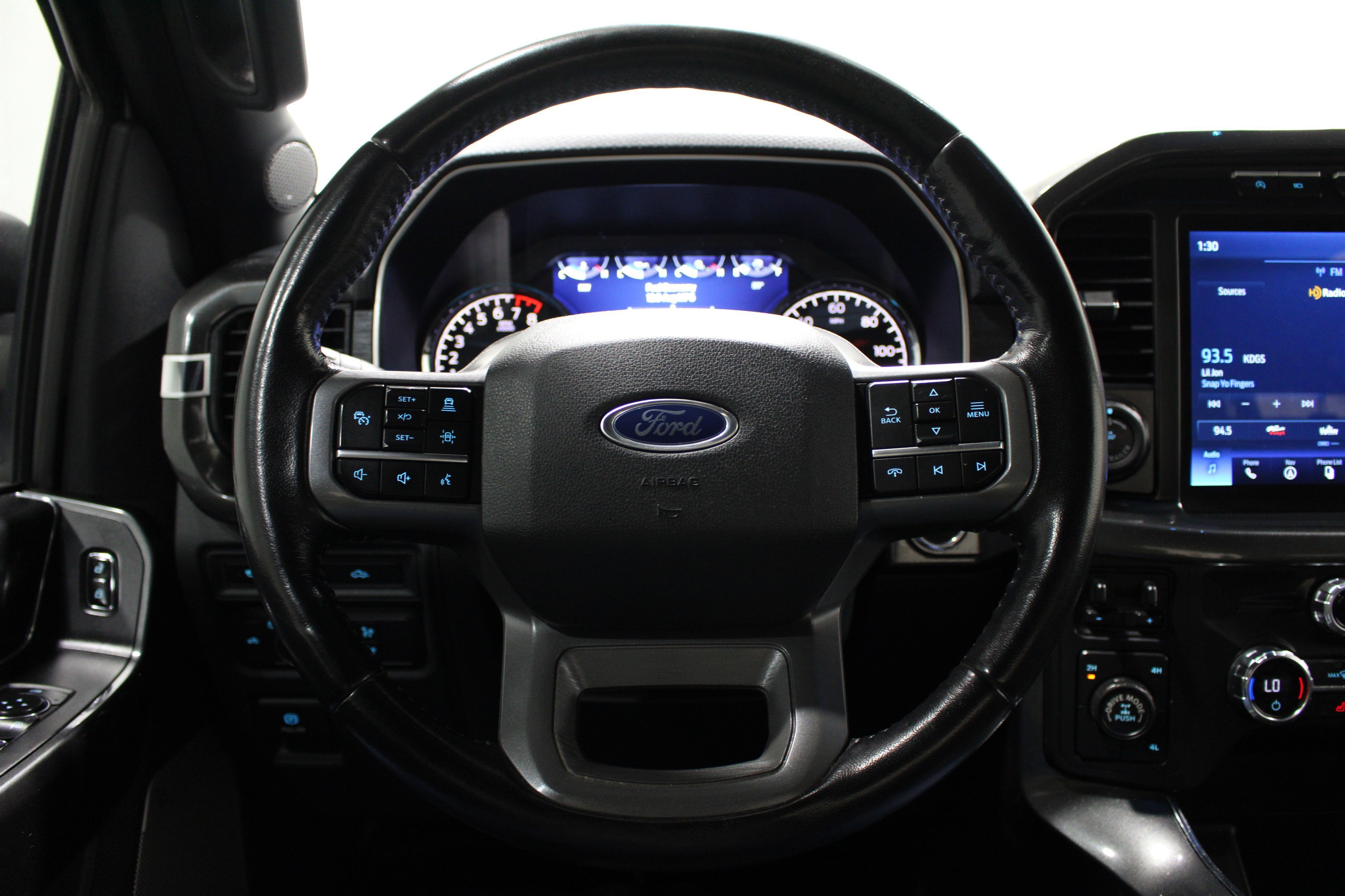 Used 2021 Space White Metallic Ford XLT image 10