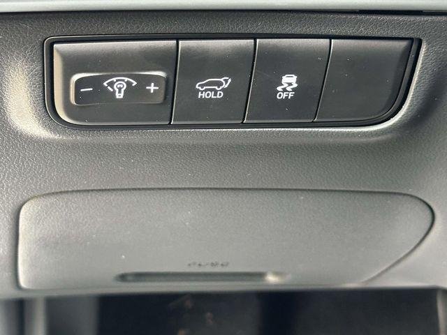 New 2026 White Hyundai SEL AWD image 28