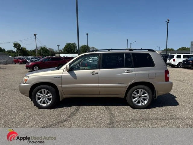 Used 2006 Gold Toyota Limited image 3