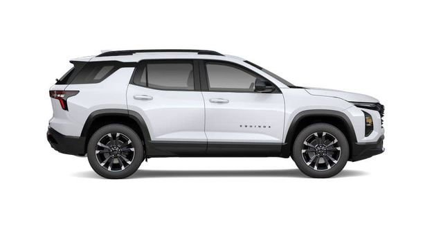 New 2026 Polar White Tricoat Chevrolet RS image 29