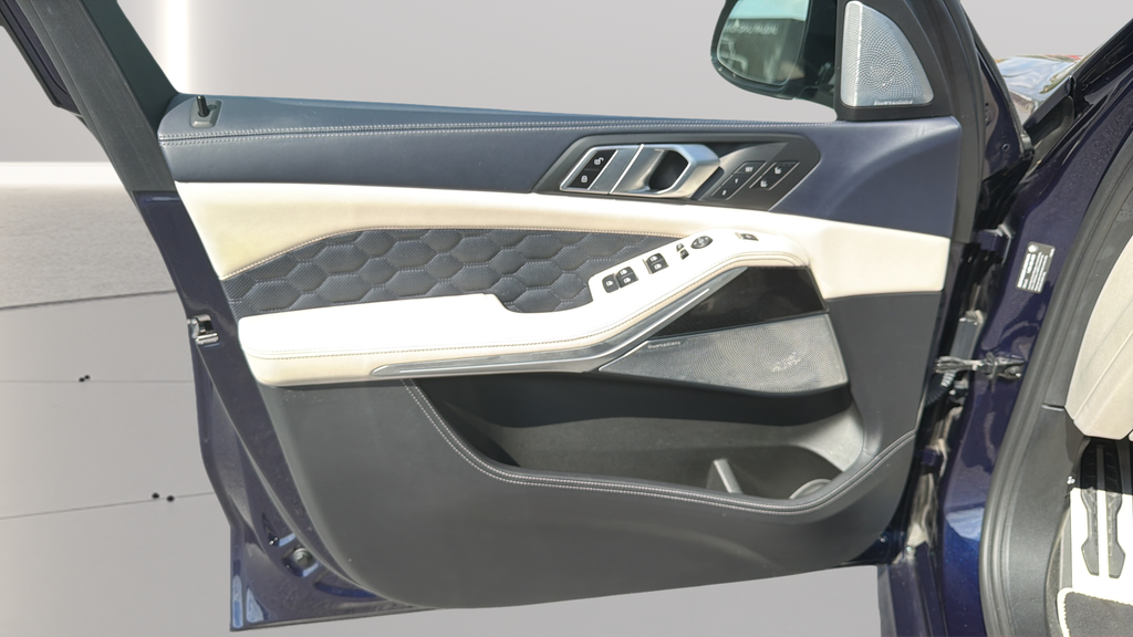 Used 2020 Blue BMW Competition image 20