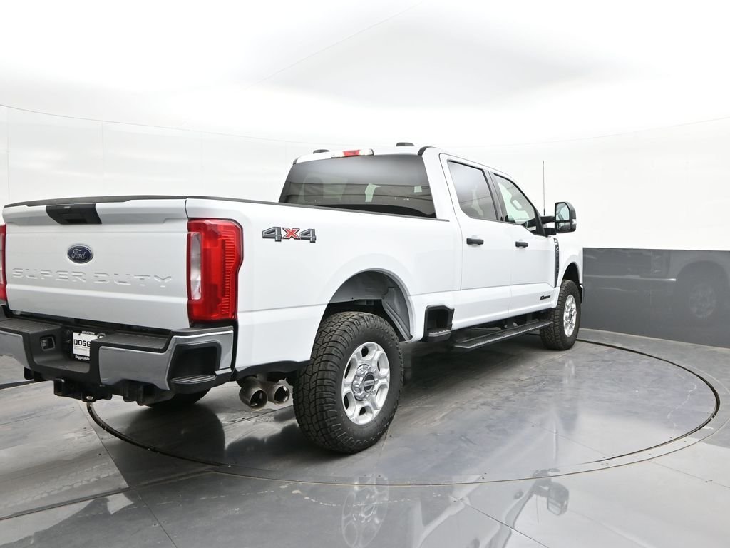 Used 2025 White Ford XLT image 11