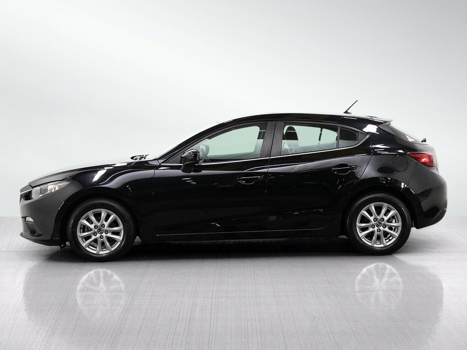 Used 2016 Mazda MAZDA3 i Touring with VIN 3MZBM1L71GM270371 for sale in Burnsville, Minnesota