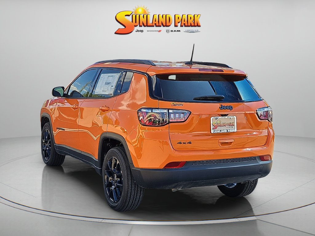 New 2026 Joose Exterior Paint Jeep Latitude Altitude image 4