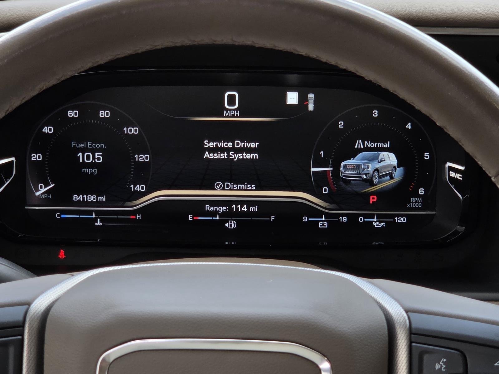 Used 2022 White Frost Tricoat GMC Denali image 18