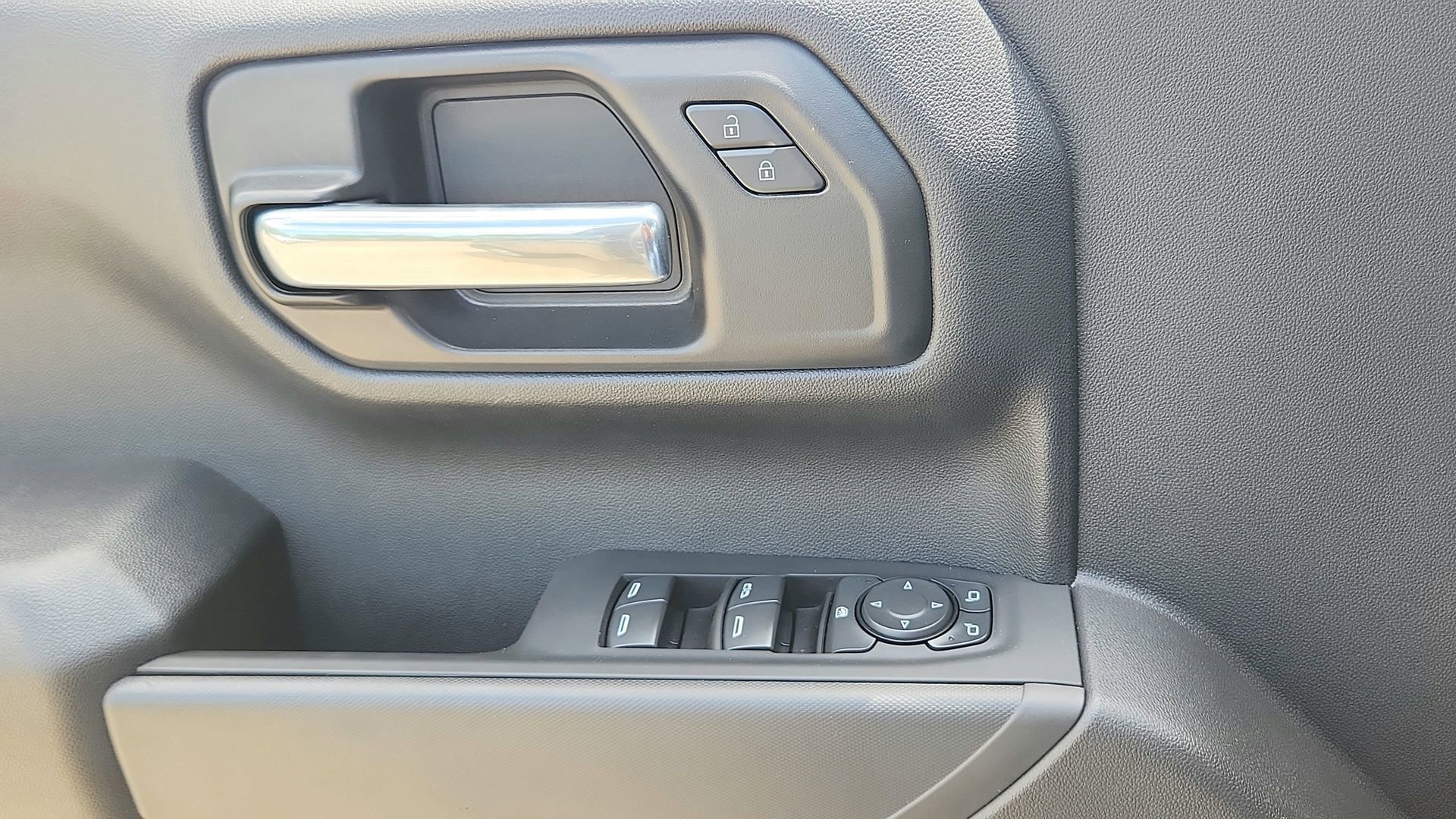 2026 Chevrolet Silverado 1500 Custom - Photo 21