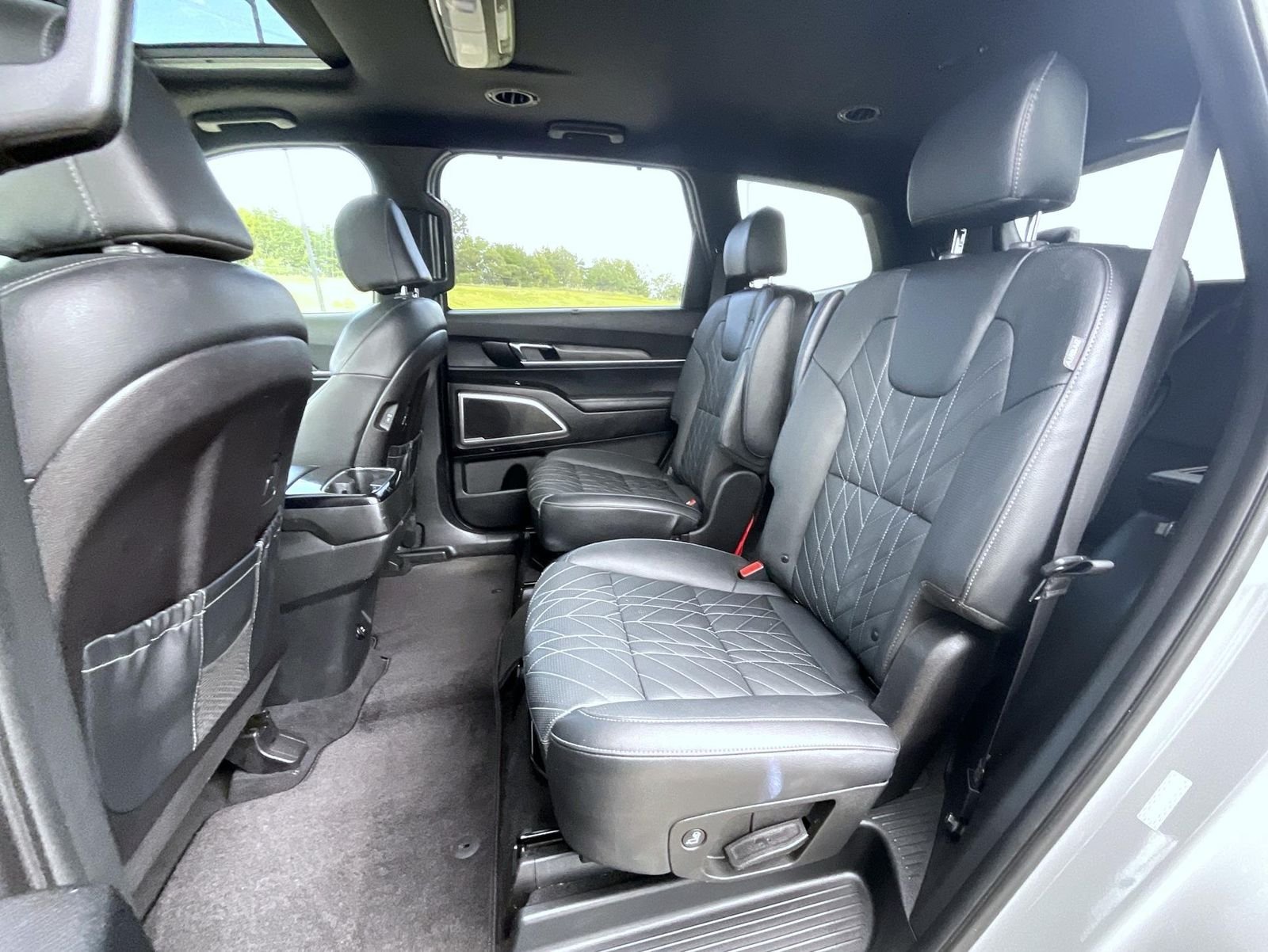 Used 2023 Gray Kia EX X-Line image 19