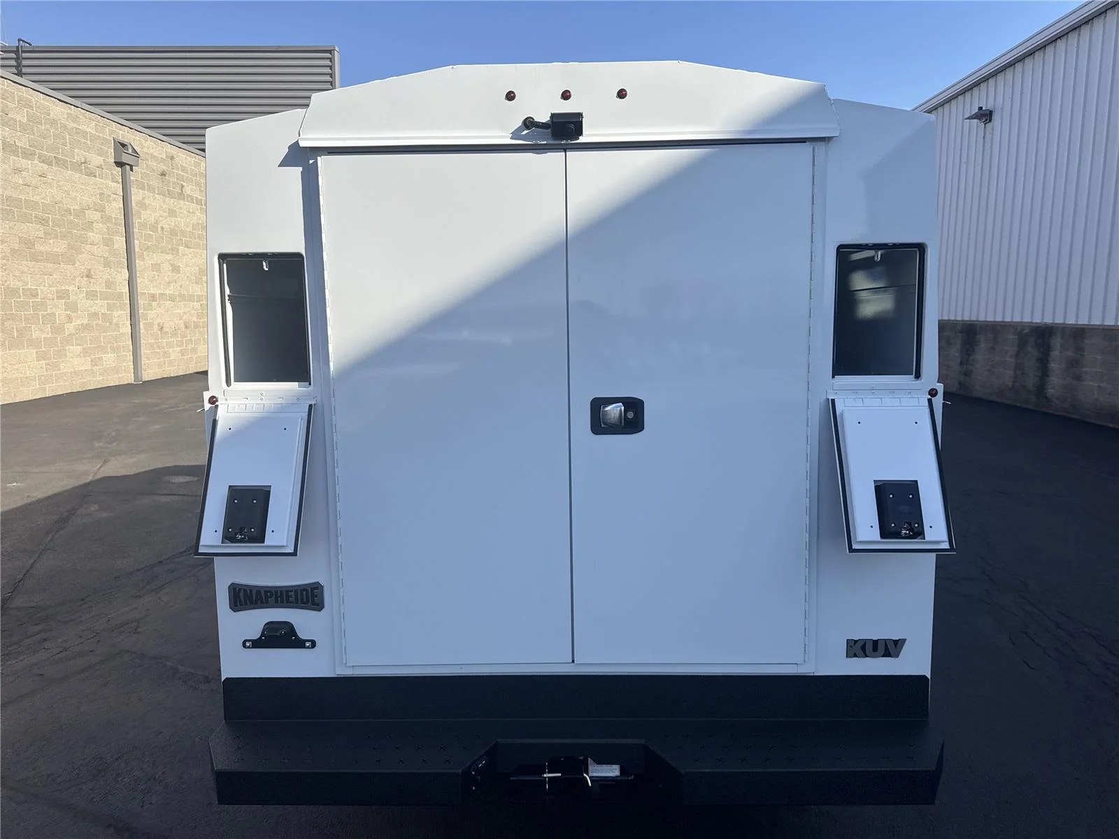 Used 2024 Oxford White Ford T350 RWD SRW image 4