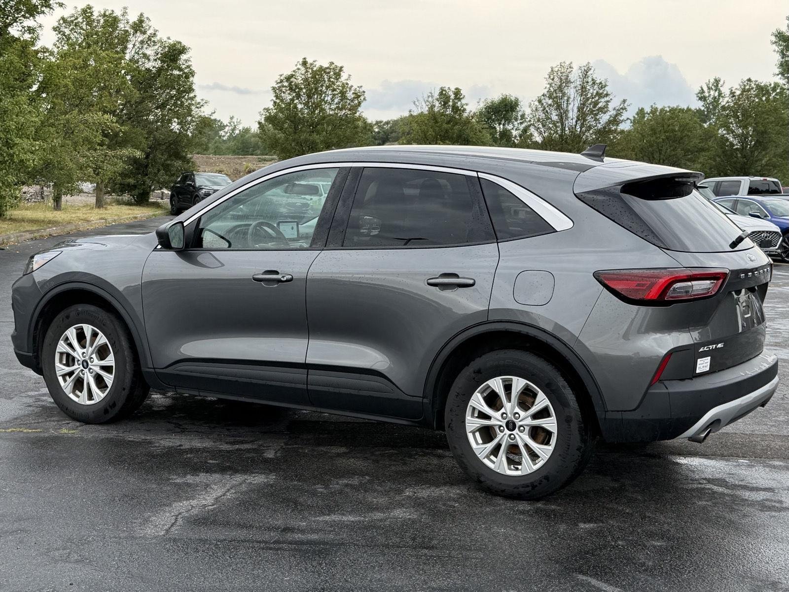 Used 2023 Carbonized Gray Metallic Ford Active image 5