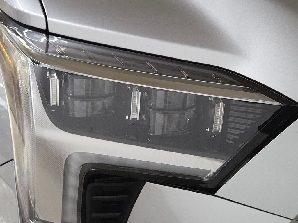 Used 2025 Silver Toyota Platinum image 14